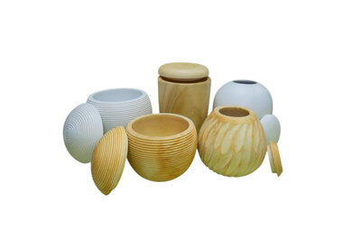 Urns made of Mangowood