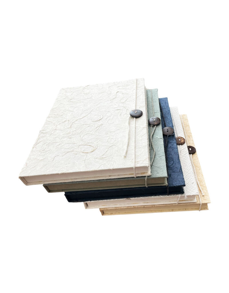 TH314 - Boîte de rangement avec cordon et bouton de fermeture