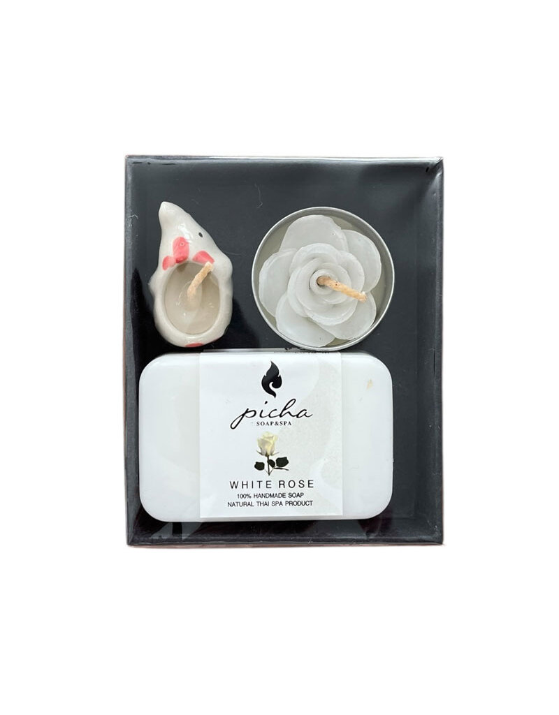 Gift box with soap / candle