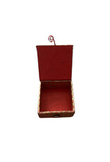 NE181 - Square box made of lokta paper