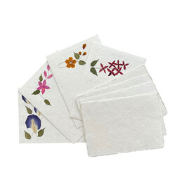 TH179 Set of 4 envelopes with flowers