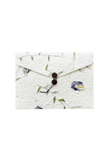Set of  6 envelopes, buttonclosure