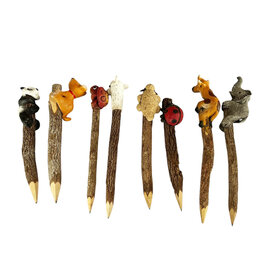. TH216 - Lot de 8 crayons en forme d'animaux