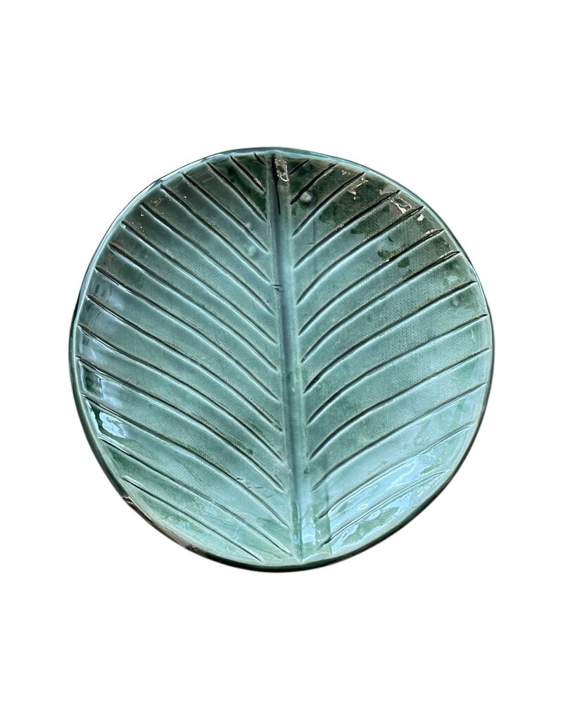 Porcelain dish with soap