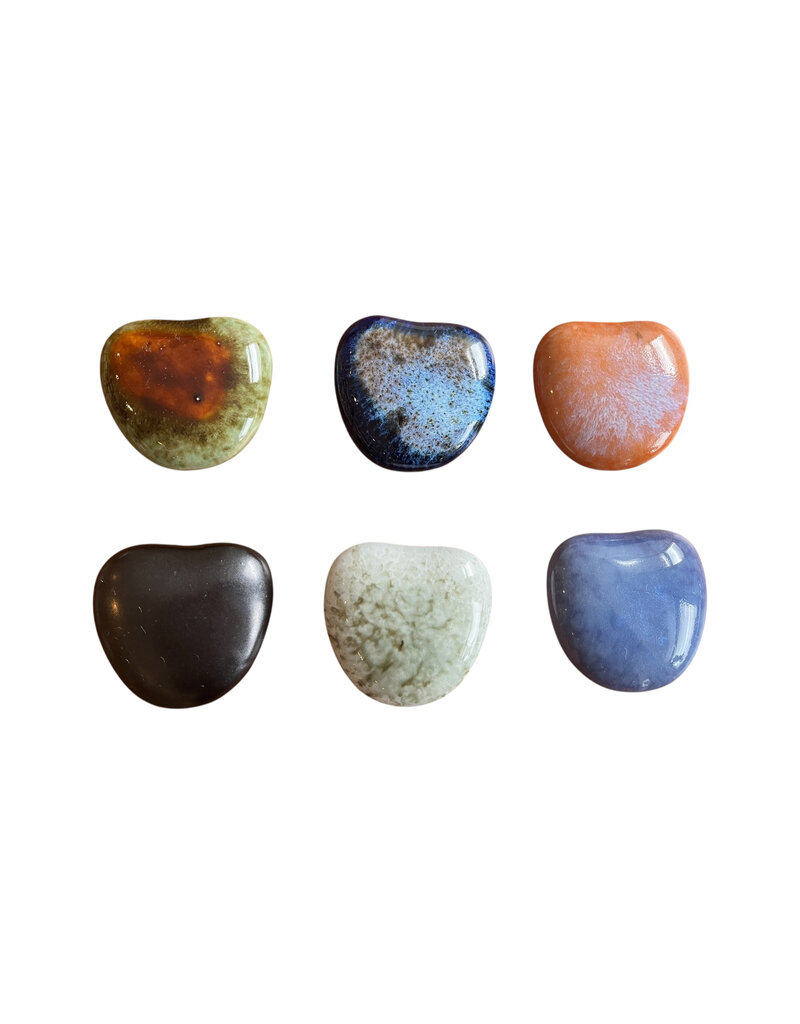 TH047 - Ceramic heart-shaped keepsake stone