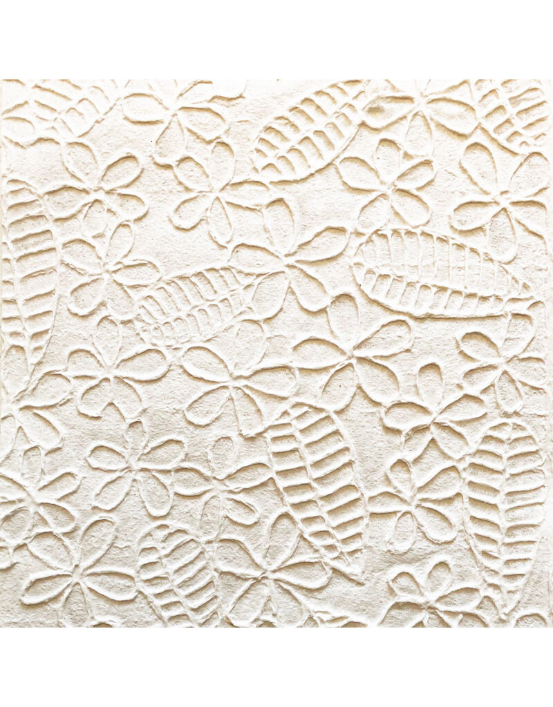 TH952 - Mulberry paper with flowers and leafs