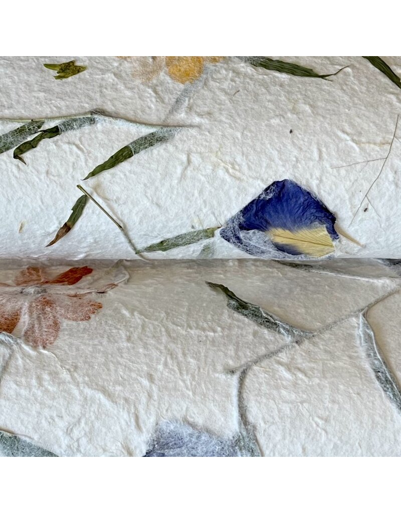 TH079 - Mulberry papier met bloemenmix