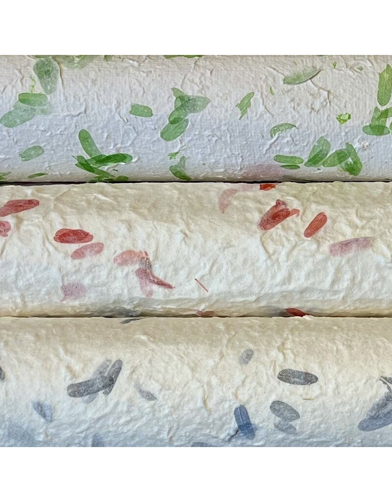 TH636 - Mulberry papier met tamarinde blad