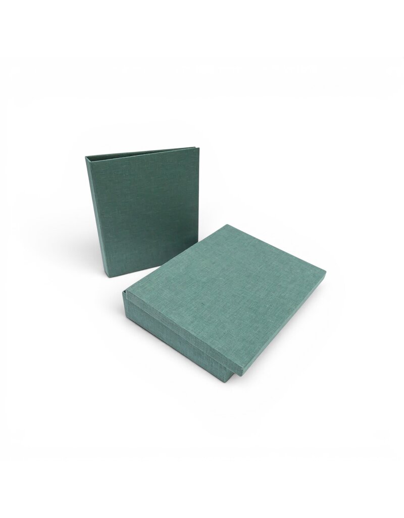 TH375 - Set of a box and register, linen