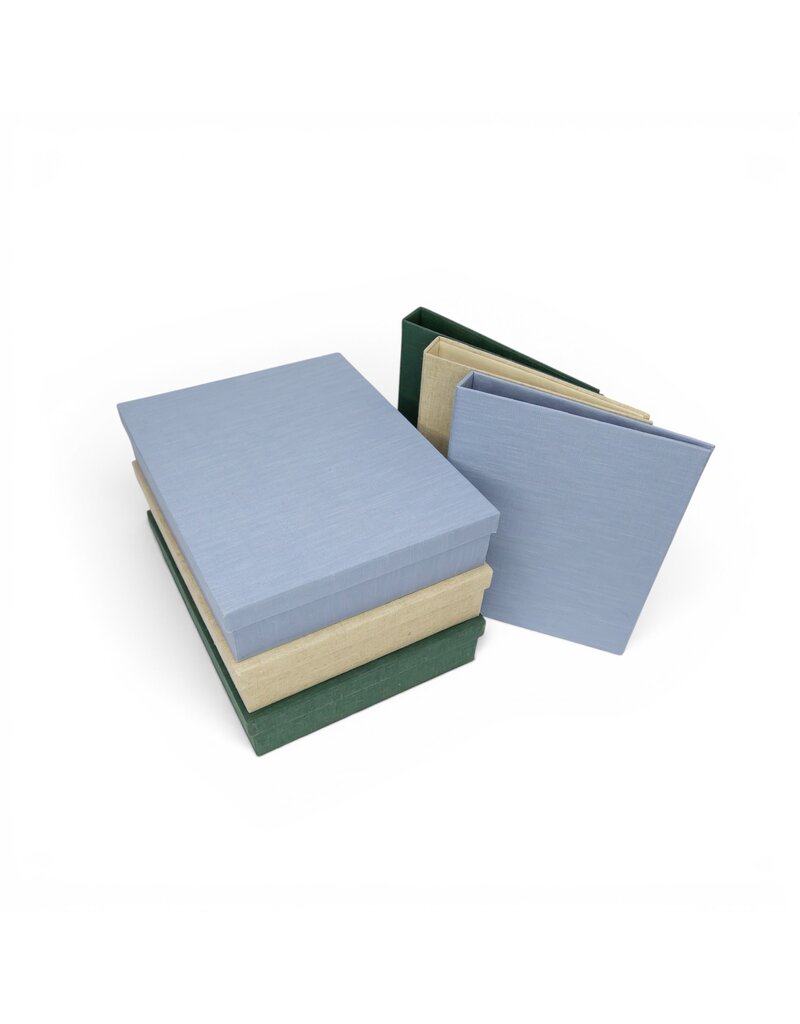 TH375 - Set of a box and register, linen