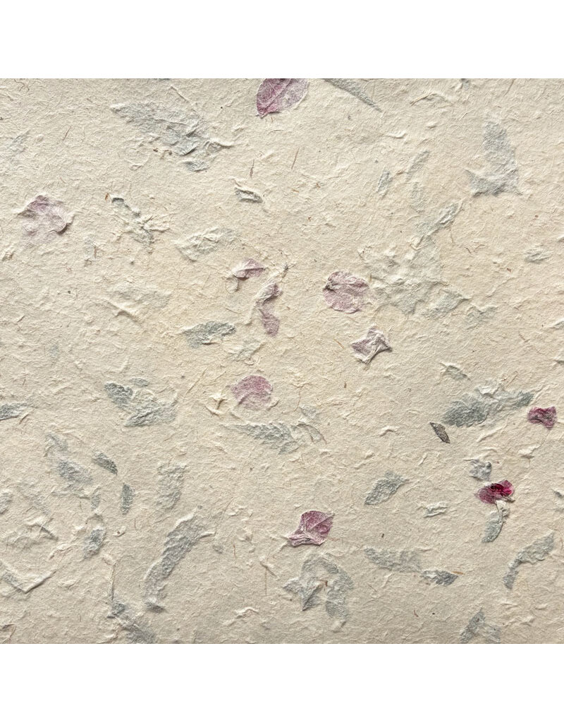 NE801 - Lokta paper with petals