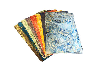 Lokta-Papier mit Blumen- oder Fasermuster