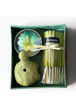 TH032 - Set mit Räucherstäbchen und Kerzen