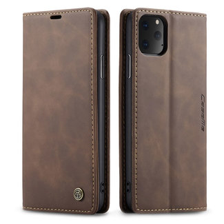 CaseMe CaseMe - iPhone 11 Pro Max hoesje - Wallet Book Case - Magneetsluiting - Donker Bruin