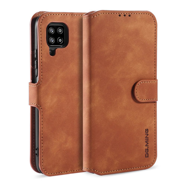 CaseMe - Samsung Galaxy A42 Hoesje - Magnetisch 2 in 1 Case - Ming Serie - Leren Back Cover - Licht Bruin