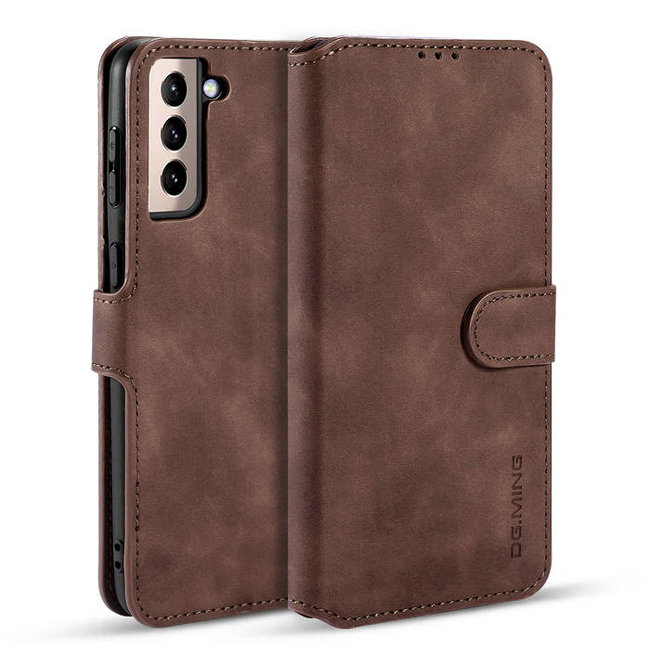 CaseMe - Samsung Galaxy S21 Case - with Magnetic closure - Leather Book Case - Dark Brown