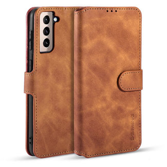 CaseMe CaseMe - Samsung Galaxy S21 Plus Case - with Magnetic closure - Leather Book Case - Light Brown