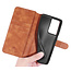 CaseMe - Samsung Galaxy S21 Ultra Case - with Magnetic closure - Leather Book Case - Light Brown