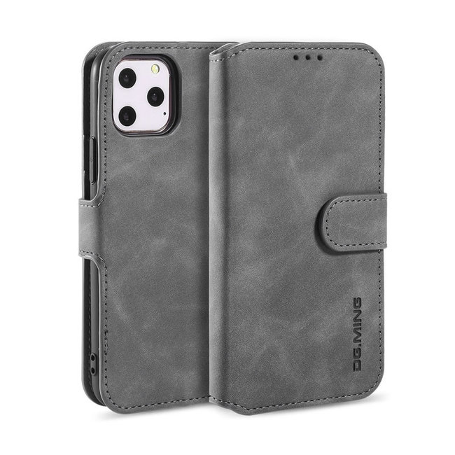 CaseMe - iPhone 12 Pro Max Case - with Magnetic closure - Leather Book Case - Grey