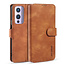 CaseMe - OnePlus 9 Hoesje - Met Magnetische Sluiting - Ming Serie - Leren Book Case - Licht Bruin