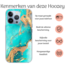 Hoozey - Hoesje geschikt voor Apple iPhone 15 Plus - Watercolor print - Turquoise / Goud