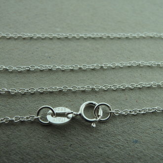 CH0004-60 KETTING AFGEWERKT  (per 3 stuks)  Ag925 2.6gr/m   1.3x1.6mm =30C 60CM