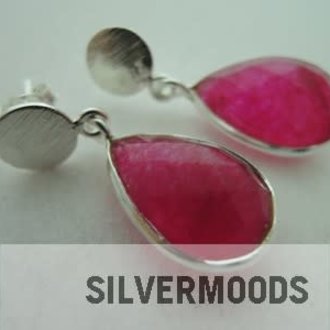 P41 OZ0535 OORSTEKER Ag925 JADE ROOS 15X10MM DRUPPEL