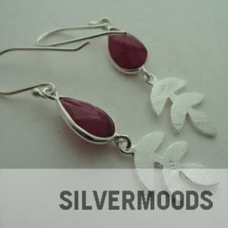 P65 OZ0538 OORSTEKER  Ag925 JADE ROOS  15X8MM DRUPPEL+BLAADJES