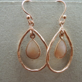 P54 OR0062 OORHAAK Ag925 MAANSTEEN ROOS 4CM DRUPPEL