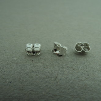 EABF20  SLUITSTUK OORSTEKER (per 20 paar)Ag925 5MM ROND