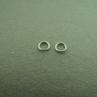 ENLO50-08 OPEN OGEN(100 stuks) Ag925 5MM DIAMETER 0.8MM DRAADDIKTE ROND