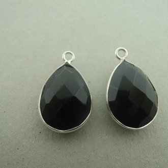 QSF24 ONIX ZWART Ag925 16MM DRUPPEL FACET