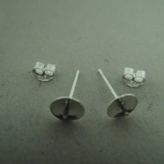 EAST20 OORSTEKER (per 20 paar)  Ag925 KAPJE 6MM + PIN