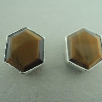 P110 OZ0749 OORSTEKER TIJGEROOG BRUIN 14MM ZESHOEK