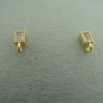 GPEAST39 OORSTEKER Ag925 VERGULD 6MM RECHTHOEKIG ZIRKOON/OOG (per 3 paar)