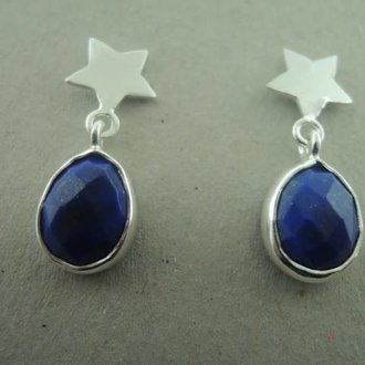 P121 OZ0812 OORSTEKER Ag925 LAPIS LAZULI BLAUW 2CM STER/DRUPPEL