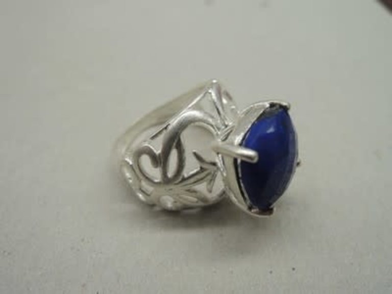 P124 RZ0303 RING Ag925 MAT LAPIS LAZULI BLAUW VIERKANT  11MM