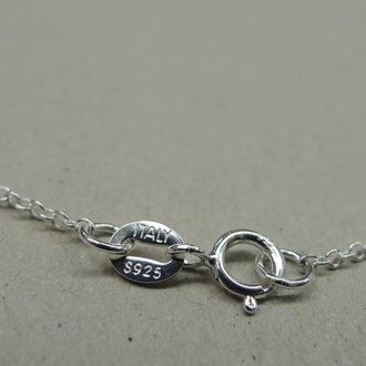 CH0004-45 KETTING AFGEWERKT  (per 3 stuks)  Ag925 2.6gr/m   1.3x1.6mm =30C 45CM