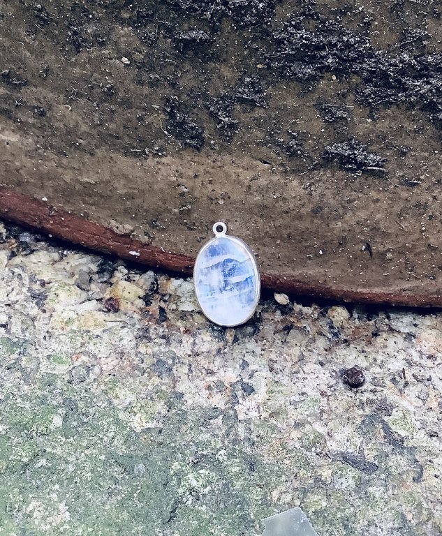 A4020 HZ0013 HANGER Ag925 MAANSTEEN WIT  18X13MM OVAAL MET OOG