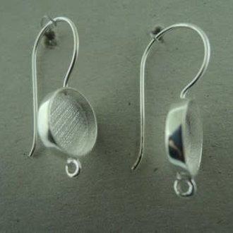 EAHO80 OORHAAK MET ZETKAST (per 3 paar) Ag925 10MM ROND MET OOG