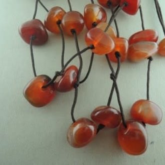 KZ0063 KETTING CARNEOOL ORANJE ONREGELMATIG  GEKNOOPT