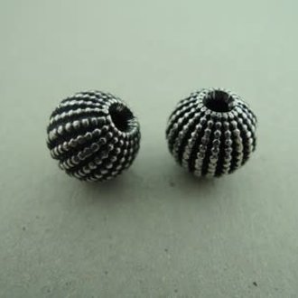 BP58 KRAAL Ag925 (per 2 stuks) ETNISCH  10MM ROND DOORBOORD