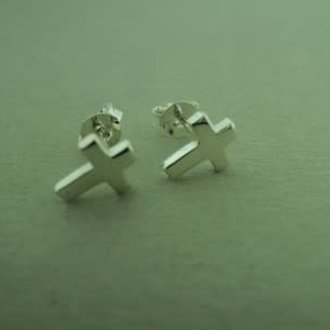 RB-EA0069 OORSTEKER KRUIS 9MM (Ag 925)