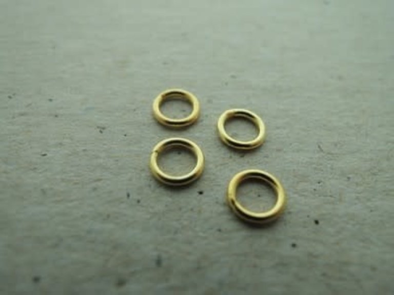 GPENLC50-08 (per 50 stuks) Ag925 VERGULD GESLOTEN OOG 5 X 0.8MM