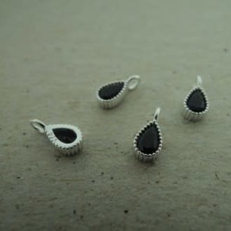 PE293 HANGER MET OOG (PER 10 STUKS) AG925 ZIRKOON ZWART 5MM X 4MM DRUPPEL