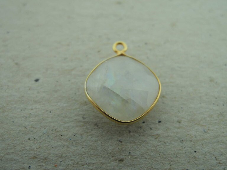 QSF176 HANGER IN KAST Ag925 VERGULD WIT 13X13MM VIERKANT MAANSTEEN MET OOG TOP