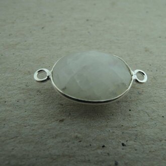 QSF226 HANGER IN KAST Ag925 WIT 15X11MM OVAAL REGENBOOG MAANSTEEN MET 2 OGEN