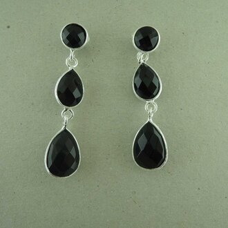 P157 OZ0925 OORSTEKER Ag925 ONIX ZWART  4CM ROND+X2DRUPPEL