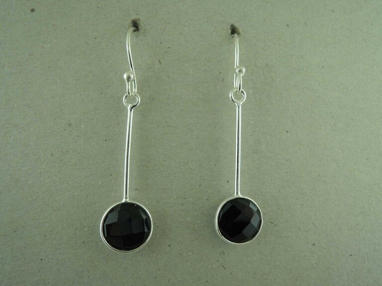 P158 OZ0931 OORHAAK Ag925 ONIX ZWART  4CM STAAFJE+10MM ROND