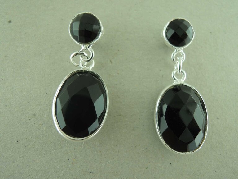 P159 OZ0939 OORSTEKER Ag925 ONIX ZWART 3CM 7MM ROND + 15MM OVAAL